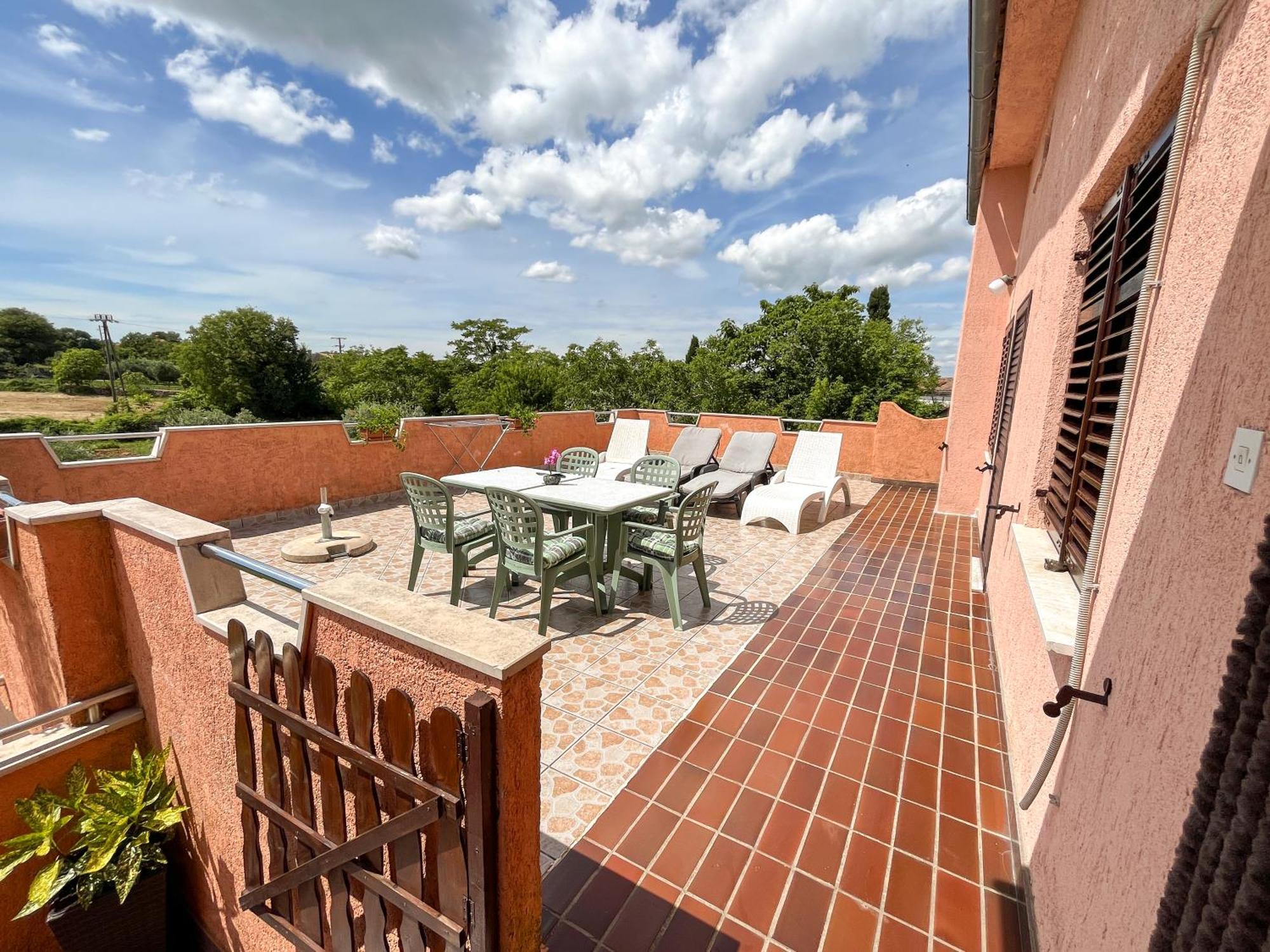 Apartment Trsina Rakalj Екстериор снимка