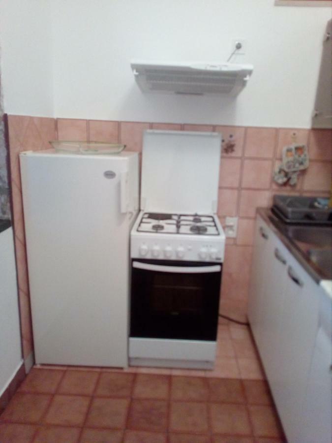 Apartment Trsina Rakalj Екстериор снимка